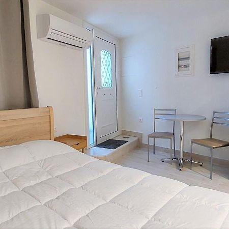 Athens Plaka Family Suites Chambre photo