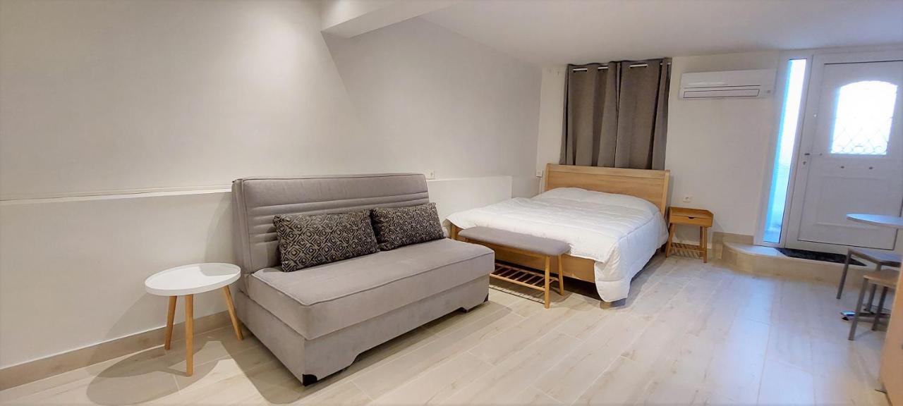 Athens Plaka Family Suites Extérieur photo